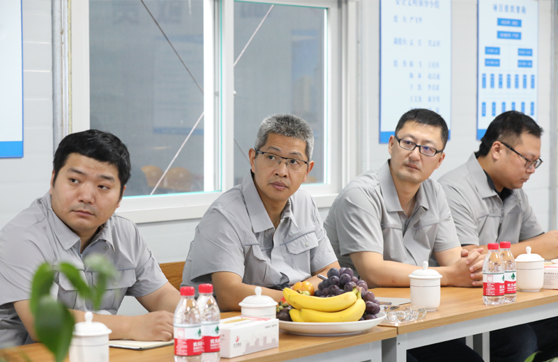 2019年8月12-13日，人生就是博建设集团总裁吴海涛带领集团财务风控部副总经理陈剑 、市场企管部总经理助理李红燕等一行来到沈阳检查走访人生就是博东北公司，并对直营项目管理进行巡查 。